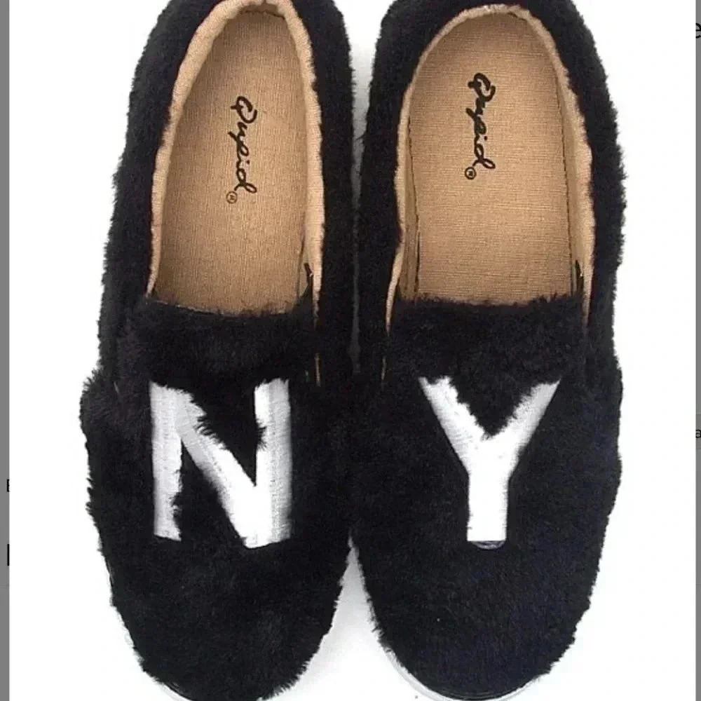QUPID Black Faux Fur ROYCE NY Tennis Shoe Sneakers